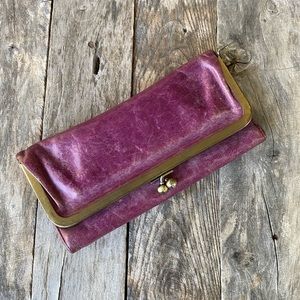 Hobo Magnetic Clutch/Wallet